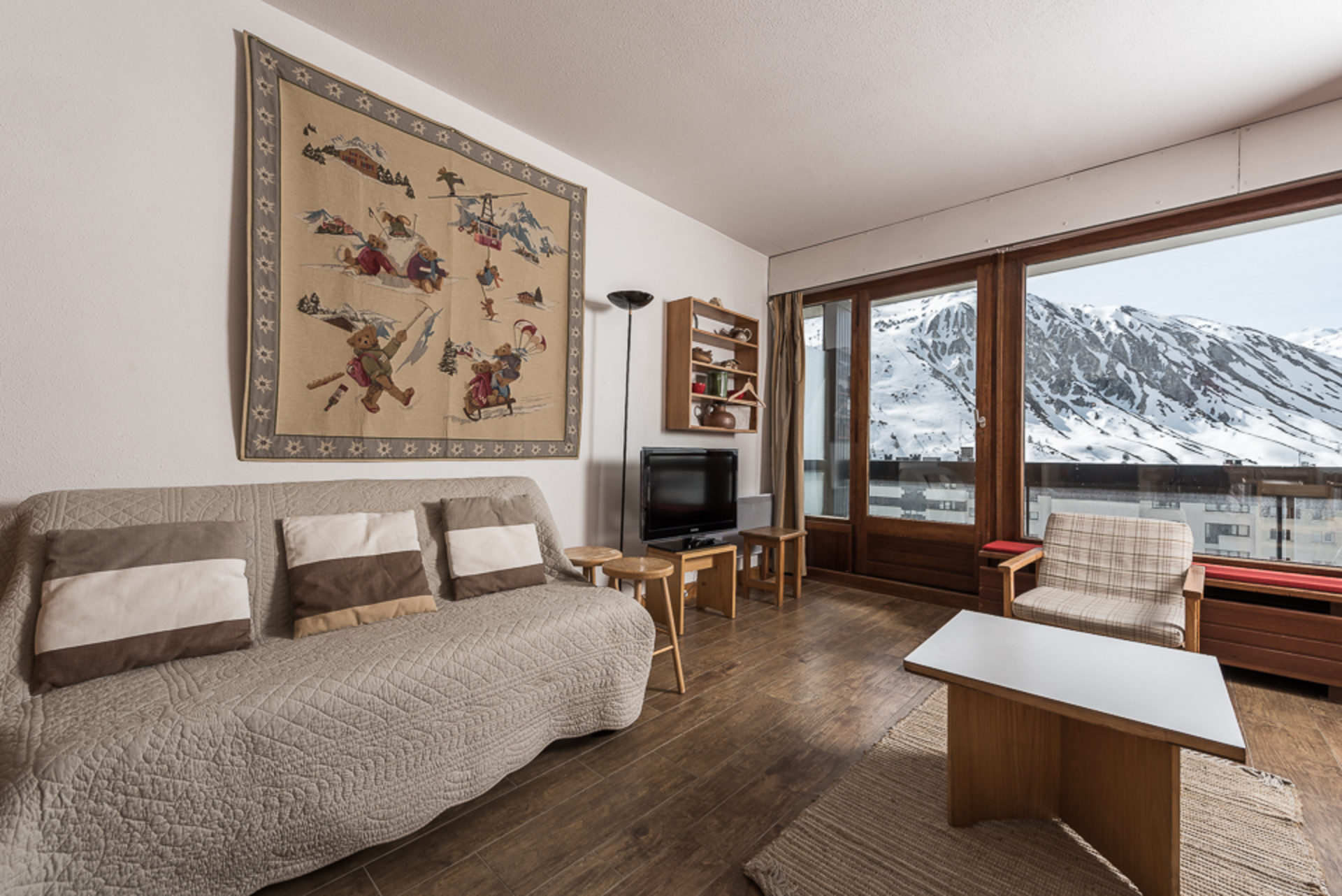Šestokrevetni apartman TI-BEC-623
